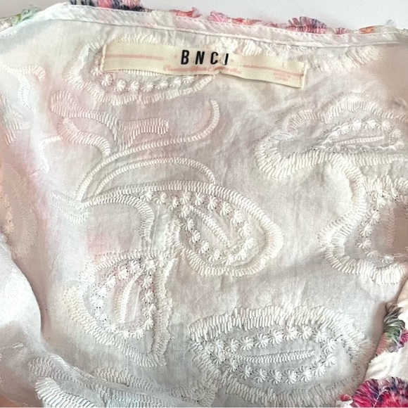 BNCI Skydancer Bohemian Embroidered Dress size L Flared Sleeves NWT - Picture 7 of 10